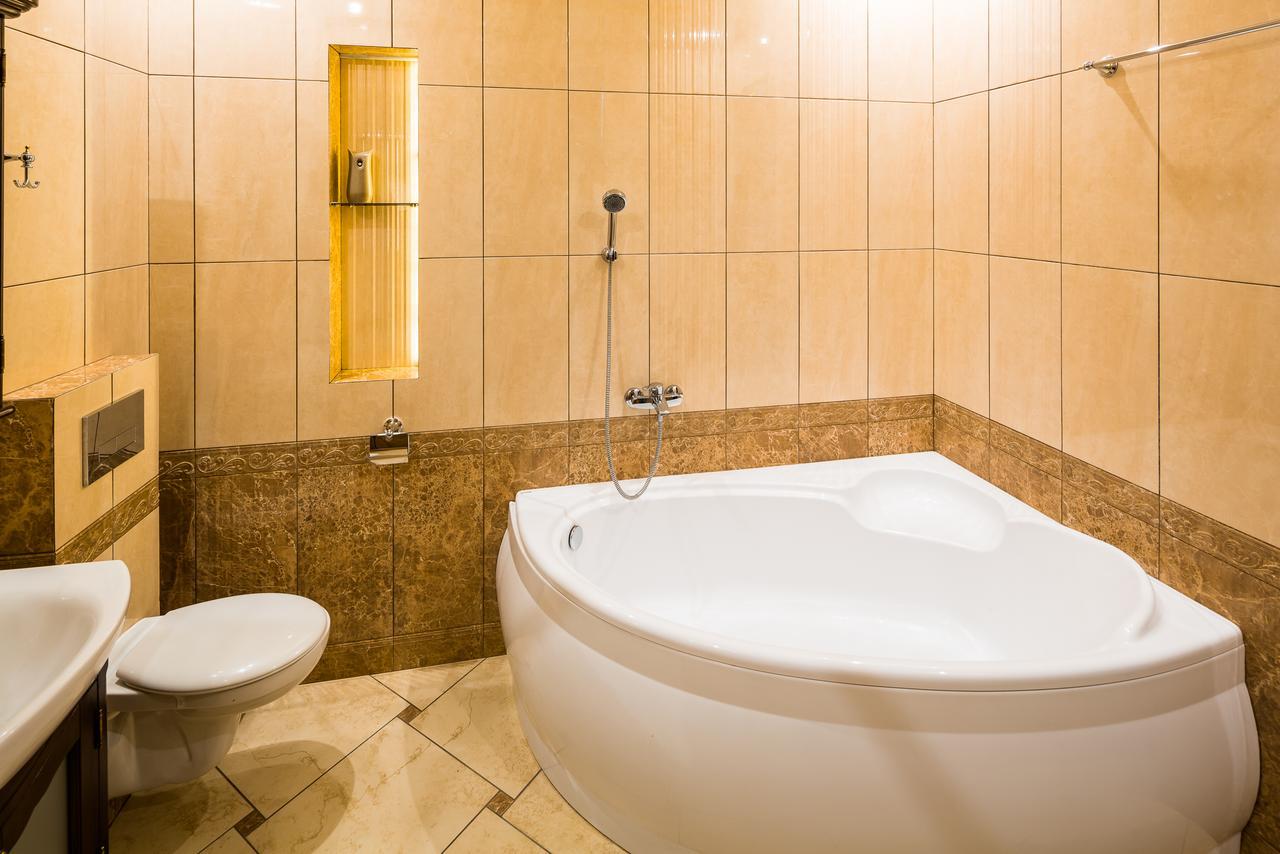 Beautiful D.galytskogo Apartment Lviv