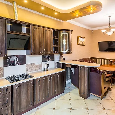 Beautiful Apartment D.Galytskogo Lviv Exterior photo