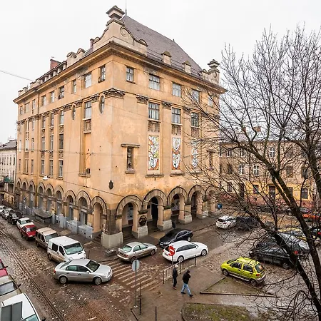 Beautiful Apartment D.Galytskogo Lviv Exterior photo